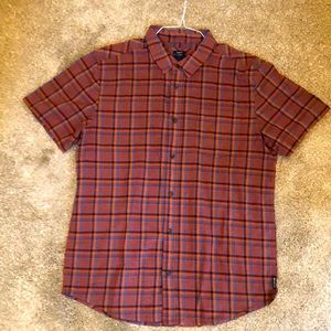 Lightweight summer style.